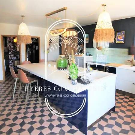 Majestueux-le Mas Du Crabe Rose-carqueiranne-villa T6-piscine By Hc Villa *