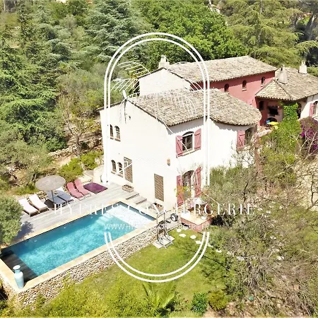 Majestueux-le Mas Du Crabe Rose-carqueiranne-villa T6-piscine By Hc *