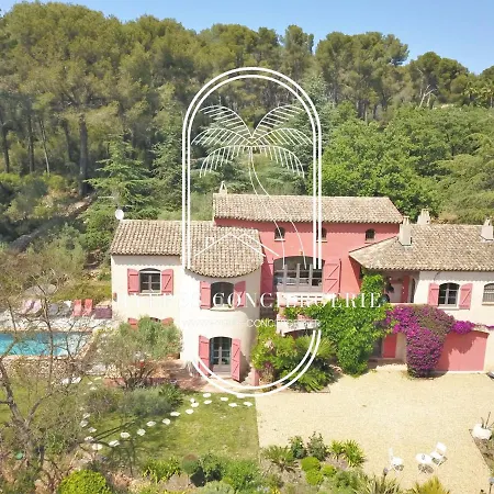 Majestueux-le Mas Du Crabe Rose-carqueiranne-villa T6-piscine By Hc *